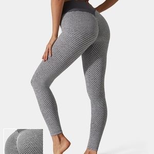 HALARA High Waisted Butt Lifting Honeycomb Leggings